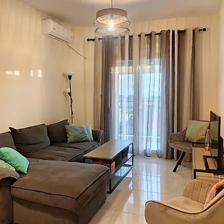 Panorama + Free Street Parking Apartment Thessaloniki
